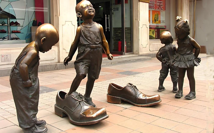 鑄銅小品雕塑市井煙火，讓步行街“活”起來